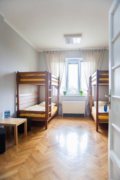 Bed and Breakfast Okay House Краків Номер фото